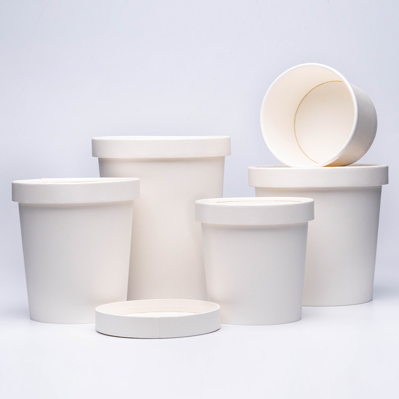 Papieren soepcontainer